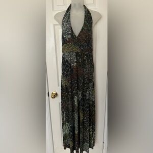 Cute multi-colored backless dress. Great condition.